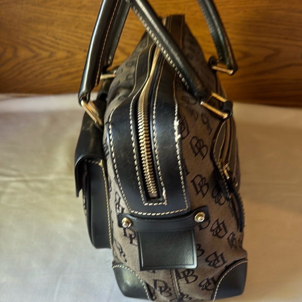 Women’s Dooney & Bourke Black/Grey Double Lock Shoulder Bag - Picture 10 of 13